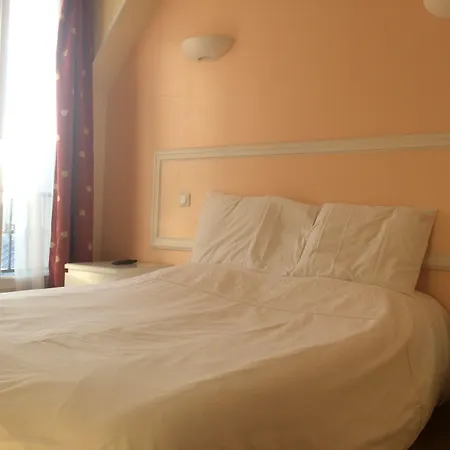 Hotel Andre Gill Paris